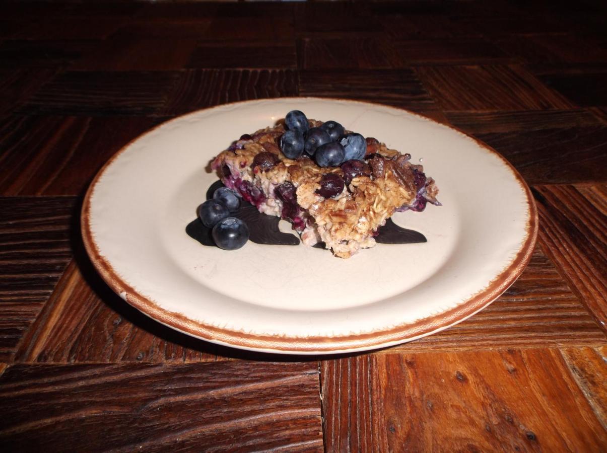 Bed And Breakfast Comfy & Cozy Huntsville Bagian luar foto
